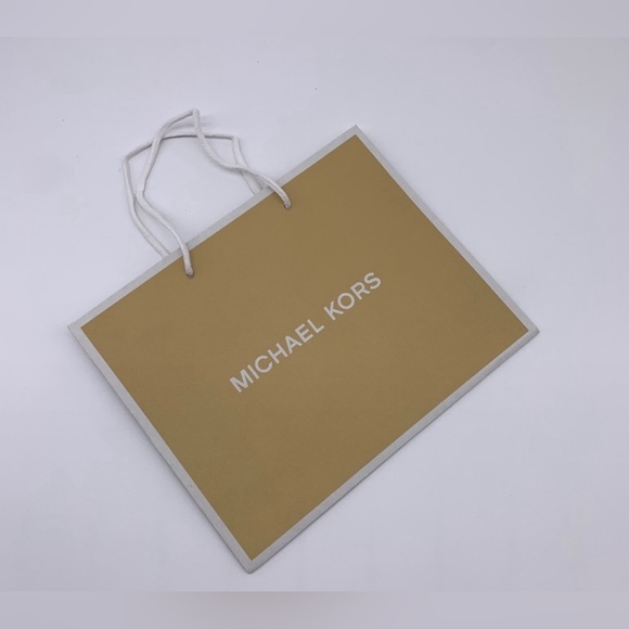 MICHAEL KORS Sonia Medium Leather Bag,Card Case,Dust Bag & Shopping Bag-NWT $759 - Picture 9 of 9